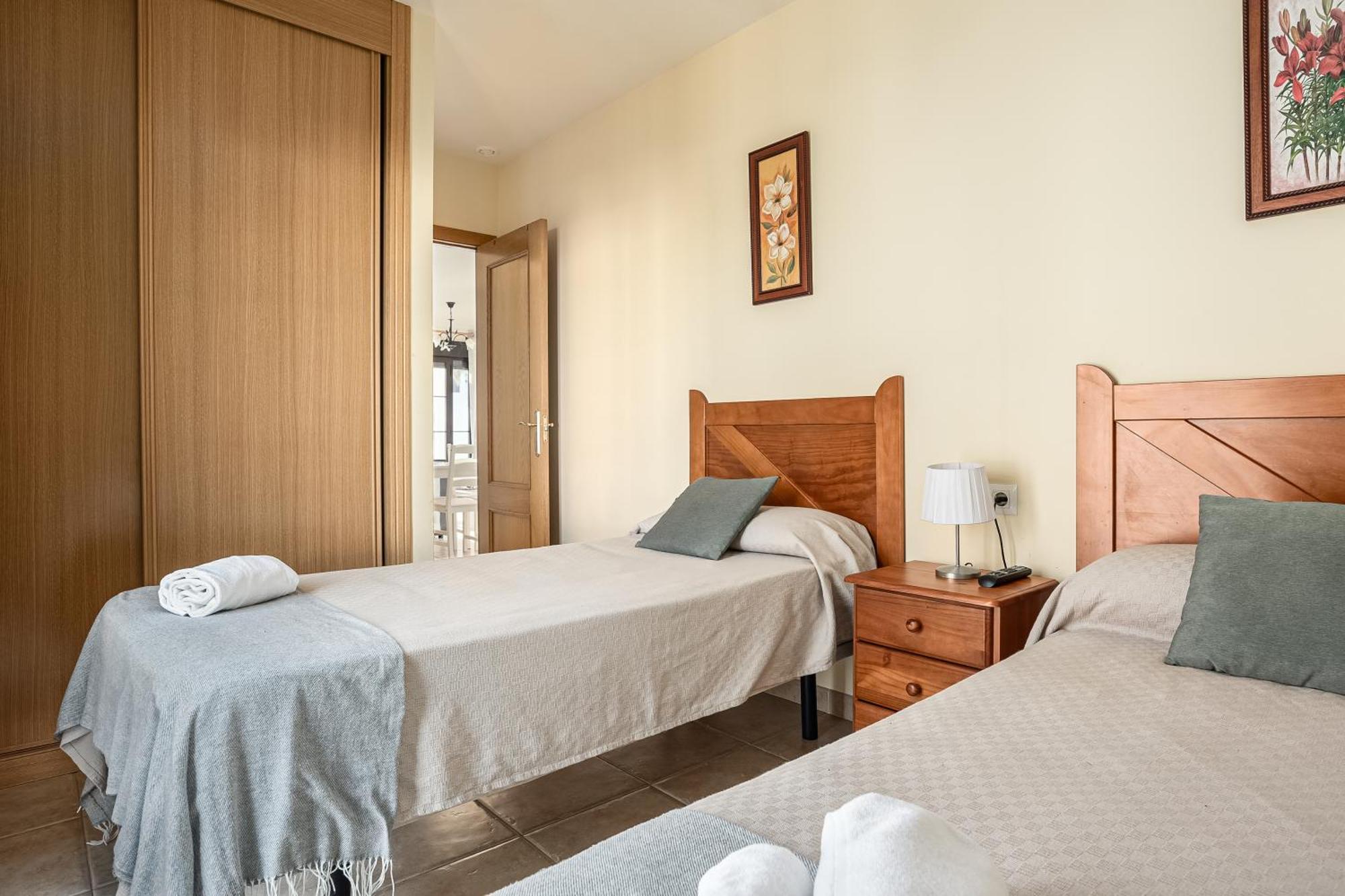 Apartamento Familiar Muy Soleado Cerca De La Playa Y Parking Incluido 치클라나 데 라 프론테라 외부 사진